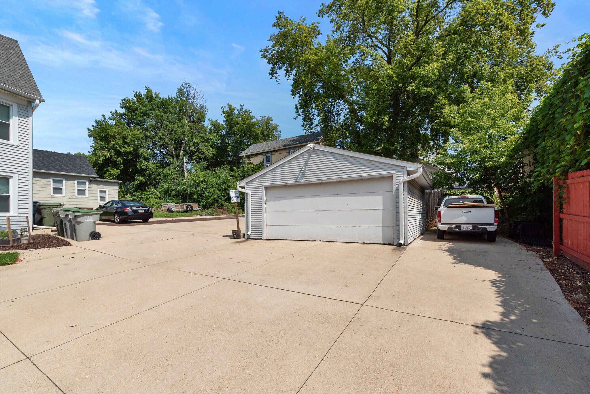 Building Photo - 1740 N Arlington Pl