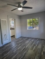 Building Photo - 838 E 76th St