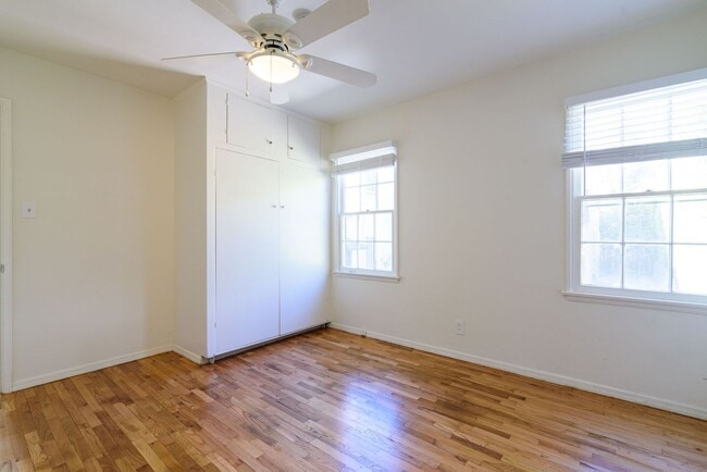 Building Photo - 10474 Eastborne Ave