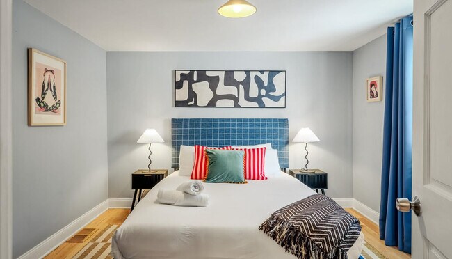 Building Photo - 223 Paxinos Dr