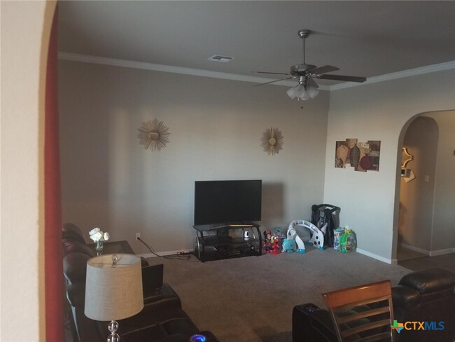Building Photo - 5829 Worthing Dr