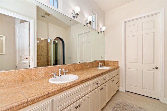 Building Photo - 80788 Via Puerta Azul