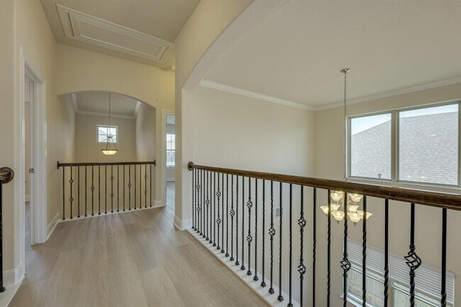 Building Photo - 4233 Privacy Hedge St
