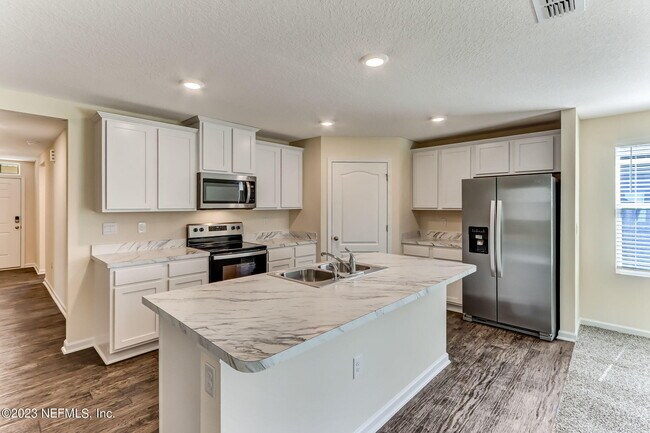 Building Photo - 3114 Lawton Pl