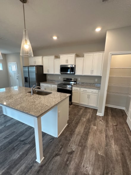 Building Photo - 4321 Spyglass Dr
