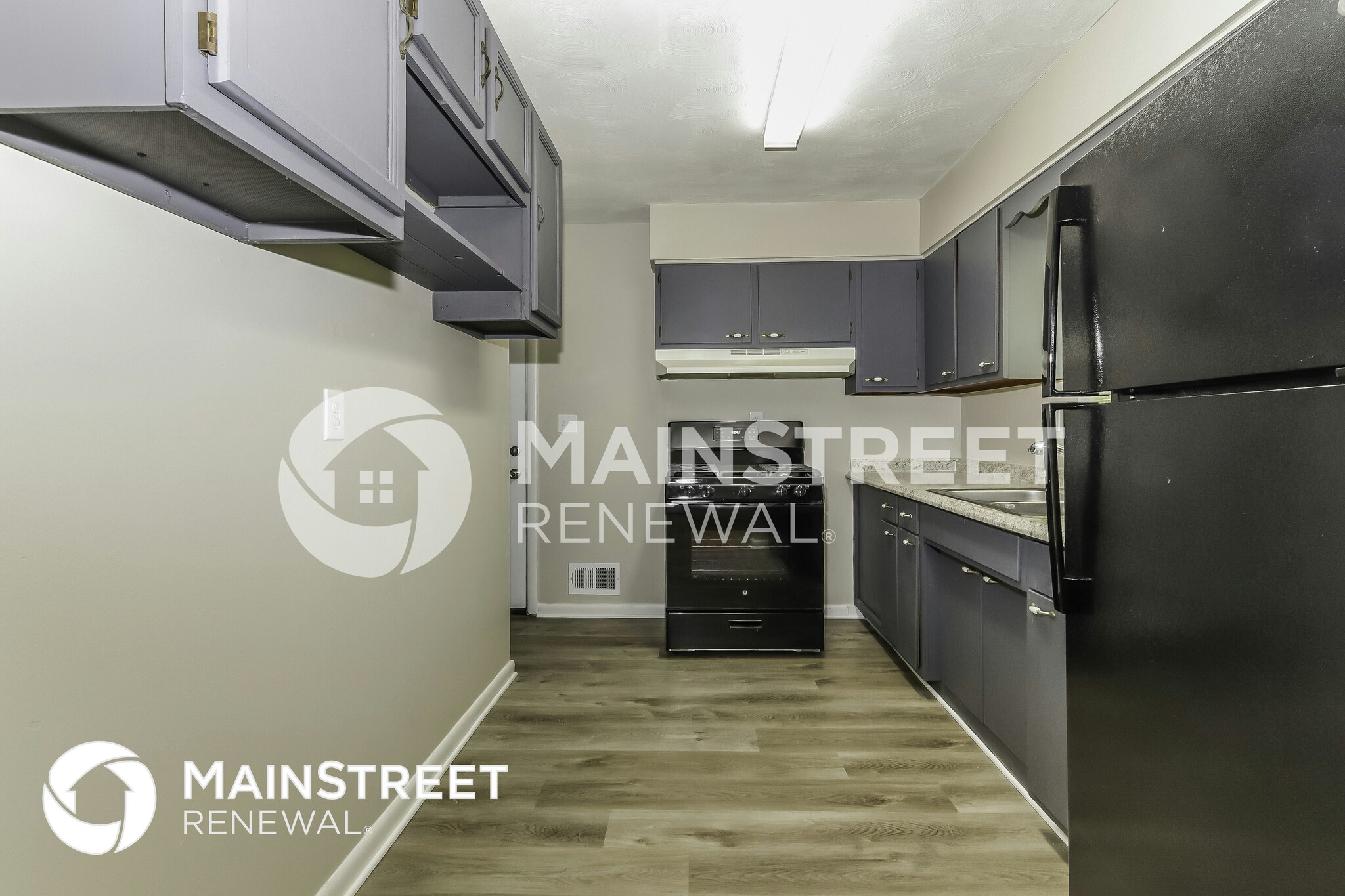 Building Photo - 303 Elk River Dr