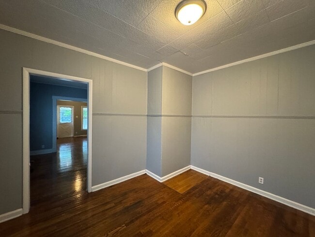 Building Photo - 1354 N Olney St