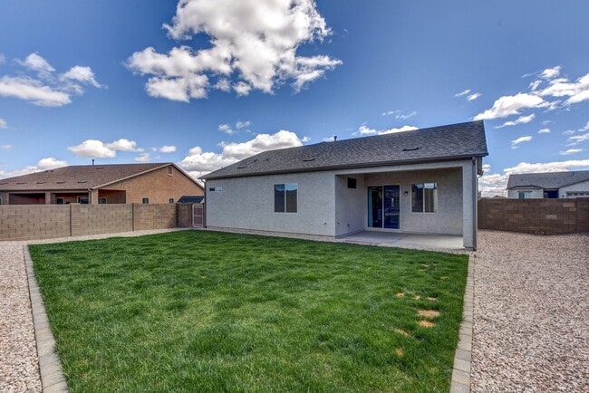 Building Photo - 3+den, 2 bath home for rent in Granville