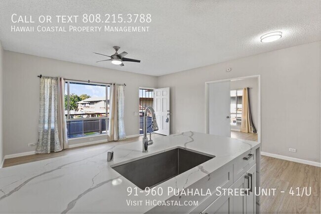 Building Photo - 91-960-960 Puahala St