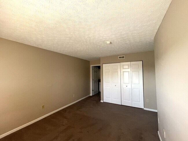 Building Photo - 5448 Cypress Chase