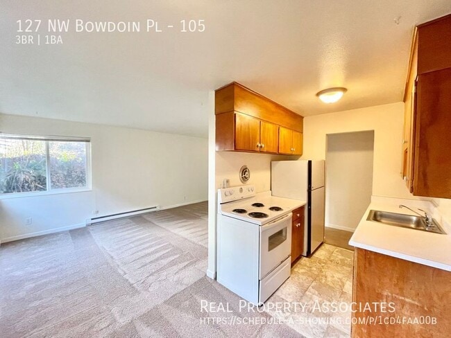 Building Photo - 127 NW Bowdoin Pl