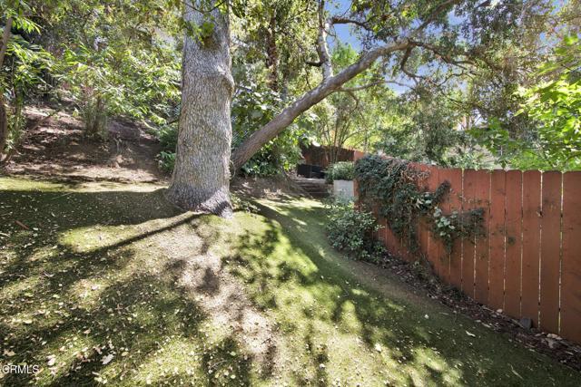 Building Photo - 1827 Oak Tree Dr