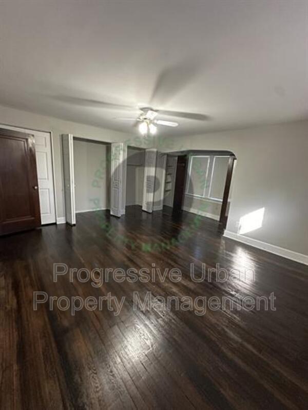 Building Photo - 1082 Hillstone Rd
