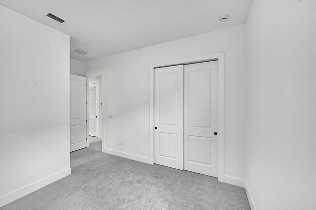 Building Photo - 9520 St Germain Dr