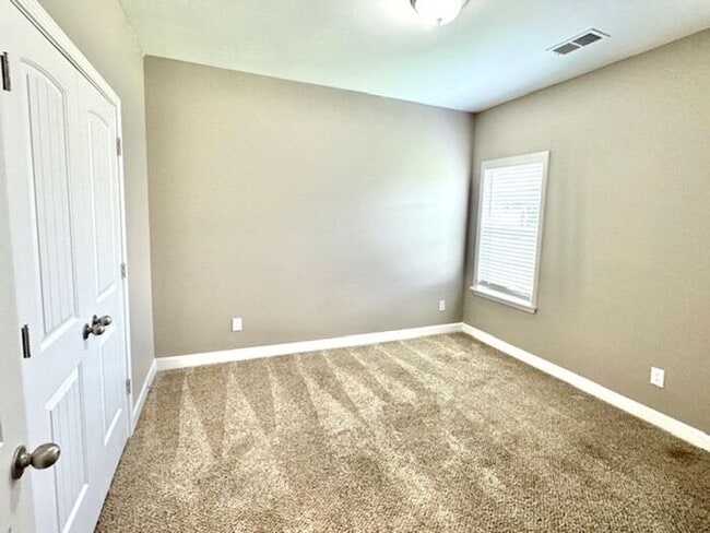 Building Photo - Now Leasing! 4-Bedroom 3 Bath Home In Olive Branch, Highly Rated Schools