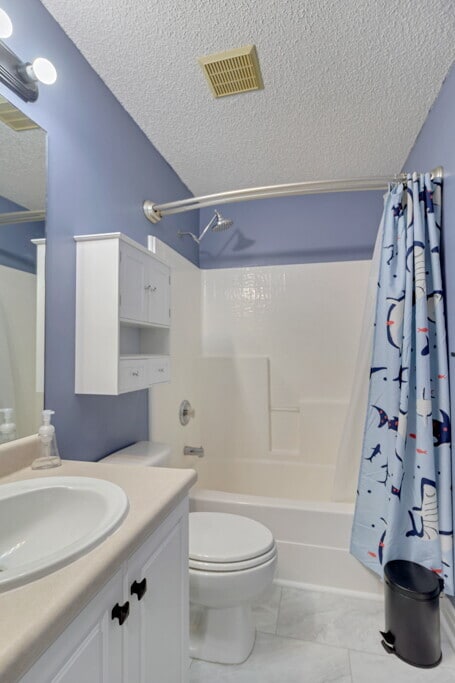 Building Photo - 231 Parkview Ct