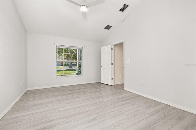 Building Photo - 3141 Enclave Ct