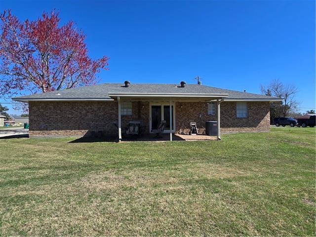 Building Photo - 121 Sunshine Dr