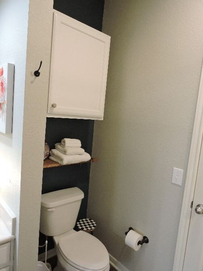 Building Photo - Beautiful furnished and equipped One bedroom/One Bath Condo - The Reserve at Cedar Lodge