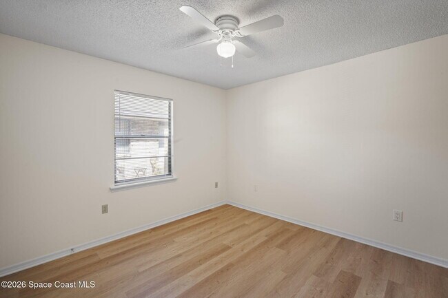 Building Photo - 1780 Stewart Pl