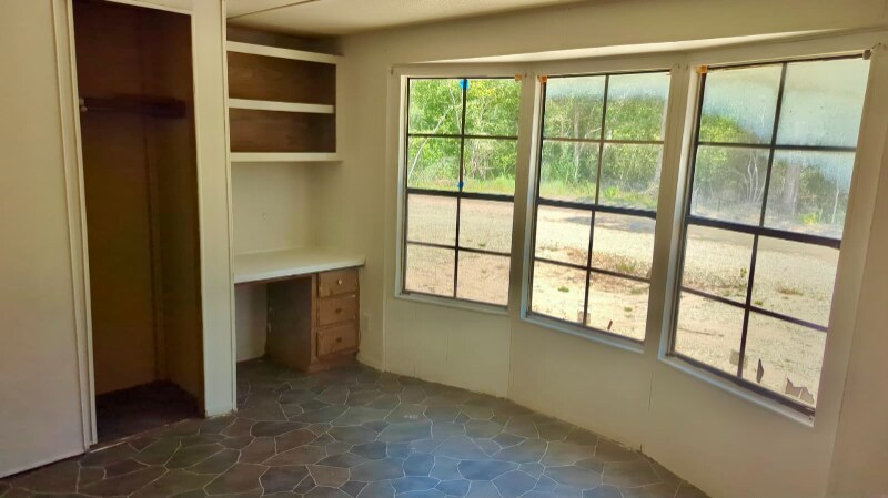 Building Photo - 1363 FM 1617