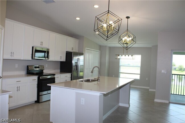 Building Photo - 5466 Double Eagle Cir