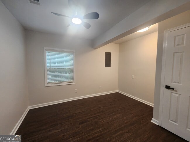 Building Photo - 2100 Wagner Dr