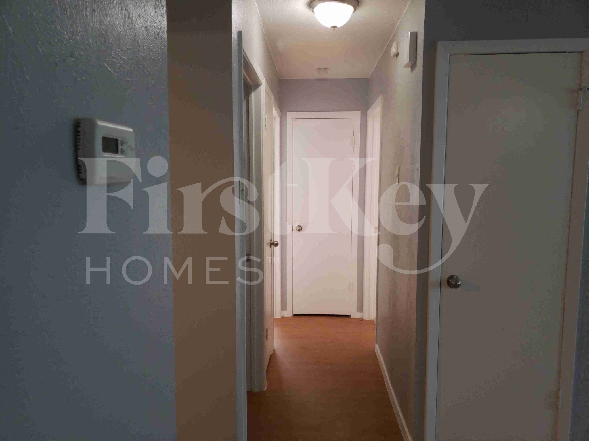 Building Photo - 6537 La Grange Dr