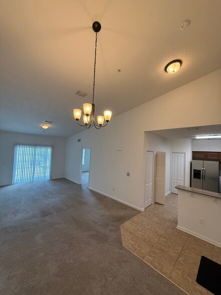 Building Photo - 4908 Key Lime Dr