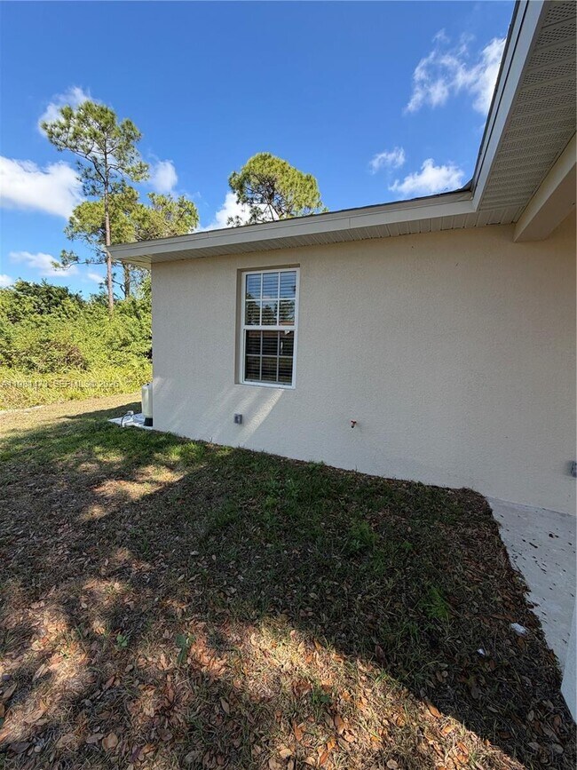 Building Photo - 4719 28th St SW