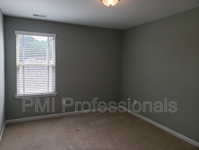 Building Photo - 2293 Cason Ln