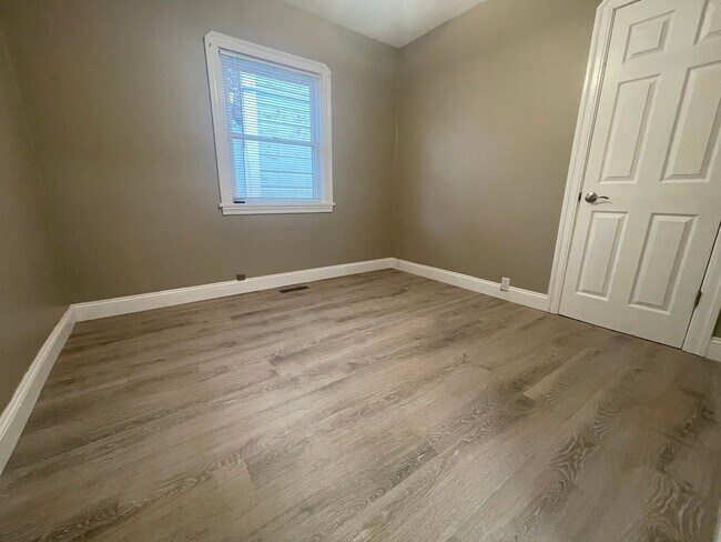 Building Photo - Gorgeous 3 Bedroom Home in Alameda.