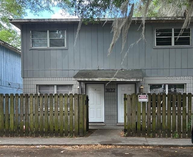 Building Photo - 3122 SW 26th Terrace