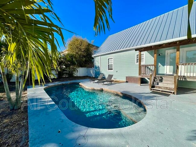 Building Photo - 4254 Flamingo Blvd