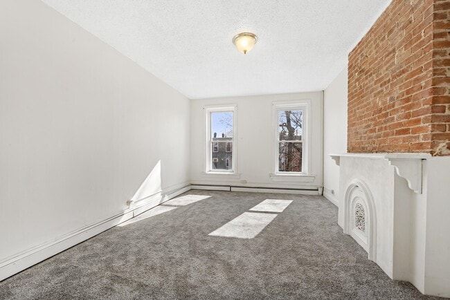 Building Photo - 37 Belmont Ave