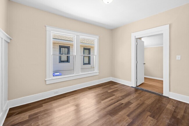Building Photo - 1437 Princeton Ave SW