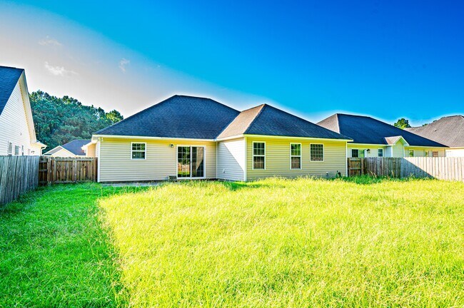 Building Photo - 274 Station House Rd