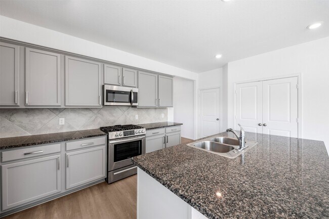 Building Photo - 26707 Andorra Colony Ct