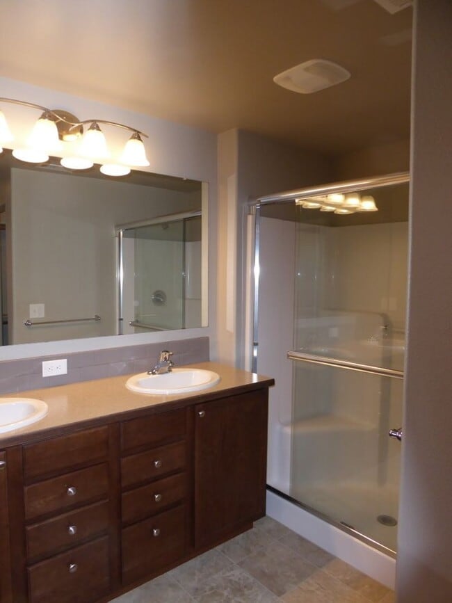 Building Photo - 21144 Darnel Ave