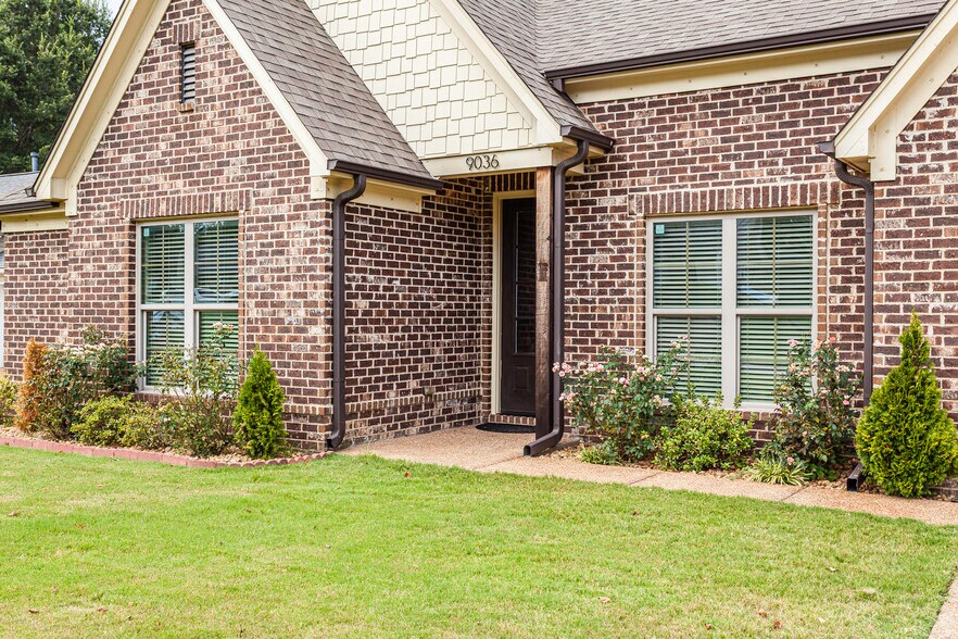 Building Photo - 9036 Breckenridge Cv