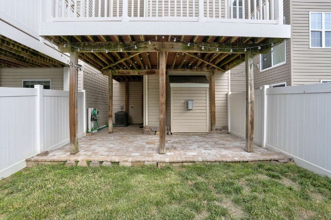 Building Photo - 3BD/2.2BA:  Fabulous Baltimore Townhome