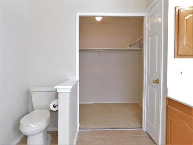 Building Photo - 2409 Westview Trail