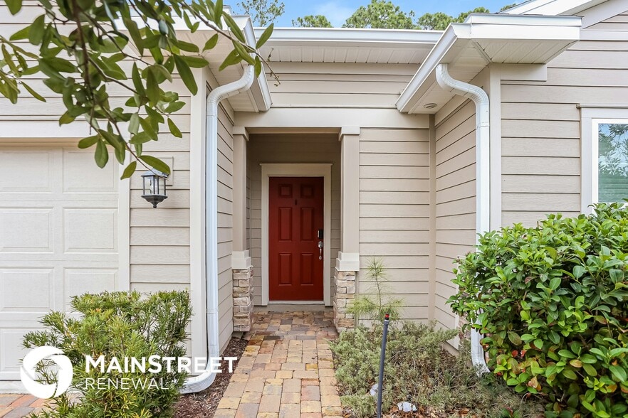 Building Photo - 16180 Blossom Lake Dr