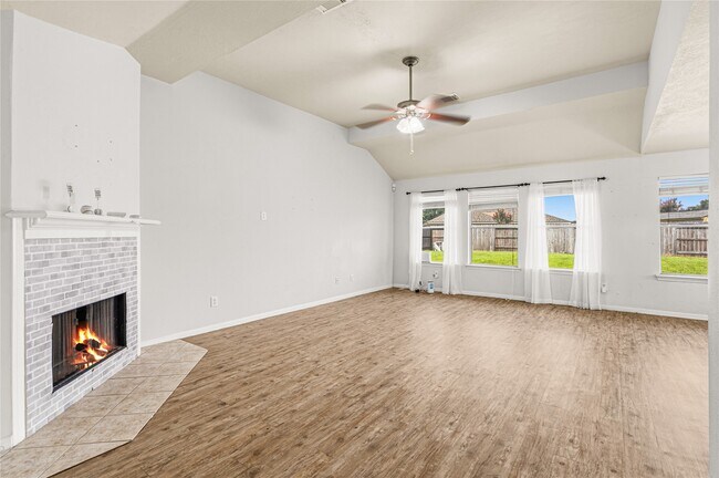 Building Photo - 13515 Gospel Way