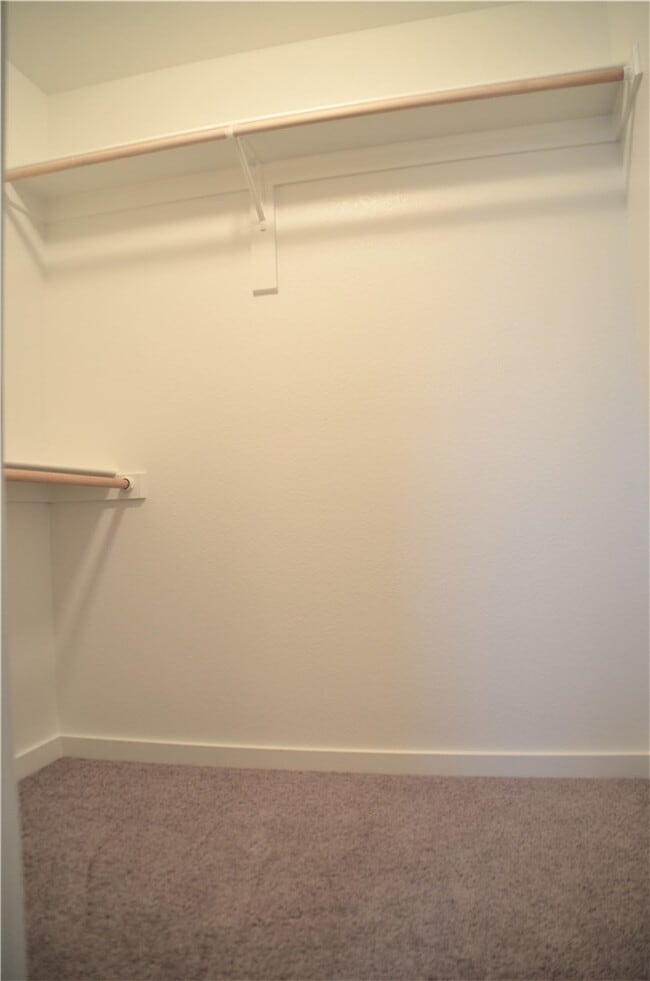 Building Photo - 3912 SW Peachwood Dr