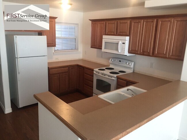 Building Photo - 3601-3603 W Dill Dr