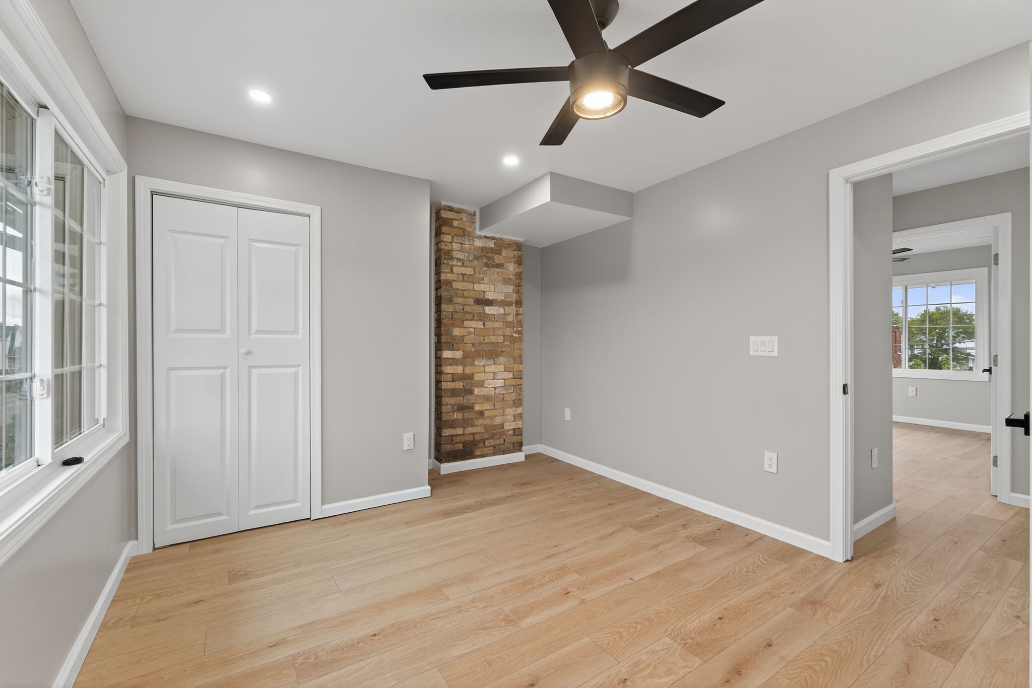 Building Photo - 1123-1125 S Ohio Ave