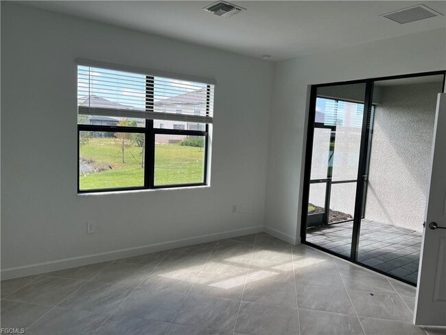 Building Photo - 14003 Pine Lodge Ln