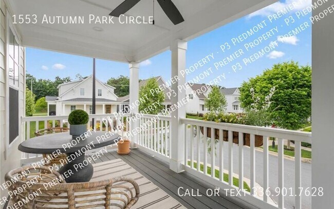 Building Photo - 1553 Autumn Park Cir
