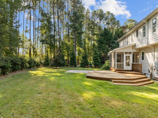 Building Photo - 2406 Flints Pond Cir